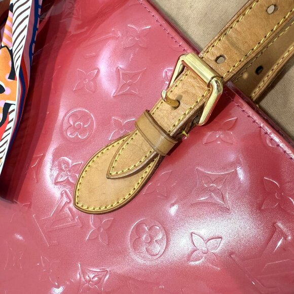 Authentic Louis Vuitton Monogram Vernis Brentwood Tote in Framboise - GUC - Picture 8 of 16